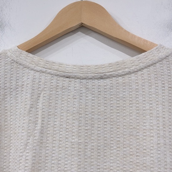 Sanctuary Waffle Knit Crewneck Long Sleeve Top in Ivory size M - Picture 7 of 11